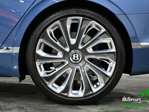 Used 2023 Bentley Flying Spur W12 image 67