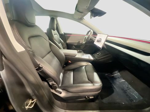 Used 2024 Tesla Model 3 Standard Range RWD image 22