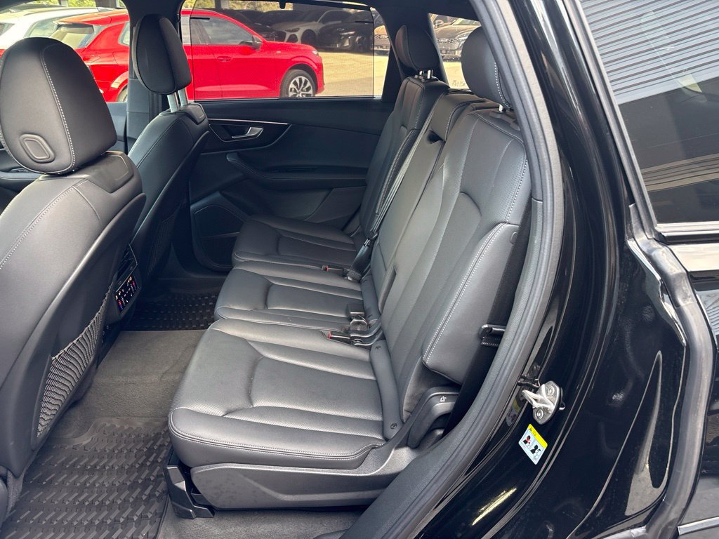 Used 2026 Audi Q7 3.0T Premium Plus AWD/4WD image 14