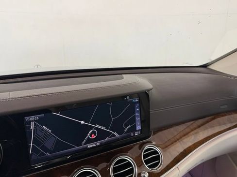 Used 2019 Mercedes-Benz E 300 4MATIC image 30