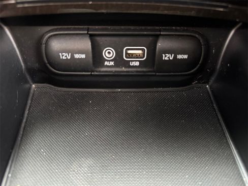 Used 2017 Kia Optima EX image 29