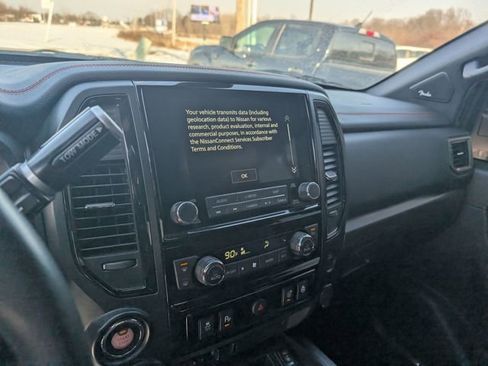 Used 2023 Nissan Titan PRO-4X w/ Pro-4x Convenience Package image 20