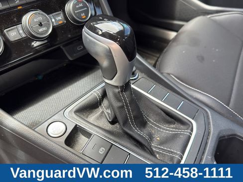 Used 2023 Volkswagen Jetta SE FWD image 15