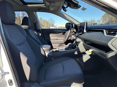 New 2025 Toyota RAV4 XLE image 13