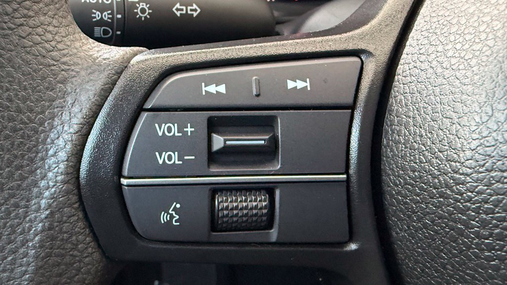Used 2025 Honda Accord SE image 30
