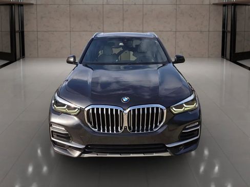 Used 2019 BMW X5 xDrive40i w/ Premium Package 2 AWD/4WD image 4