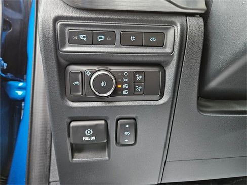 Used 2021 Ford F150 Lariat w/ Equipment Group 502A High image 19