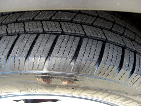 Used 2014 Toyota Highlander Limited image 5