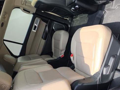Used 2020 Ford Explorer Limited AWD/4WD image 39