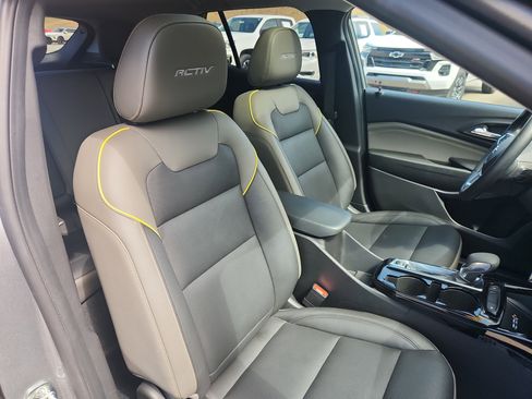 Used 2024 Chevrolet Trax ACTIV w/ Sunroof Package image 46