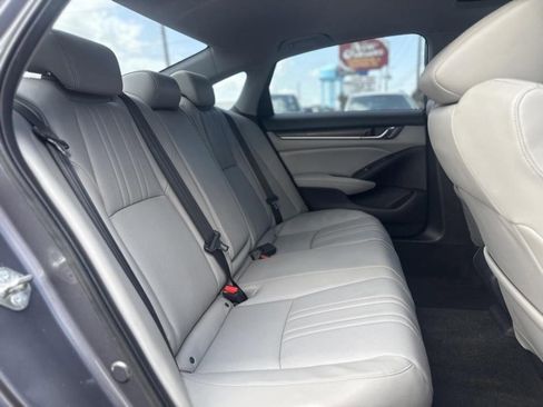 Used 2018 Honda Accord Touring image 20