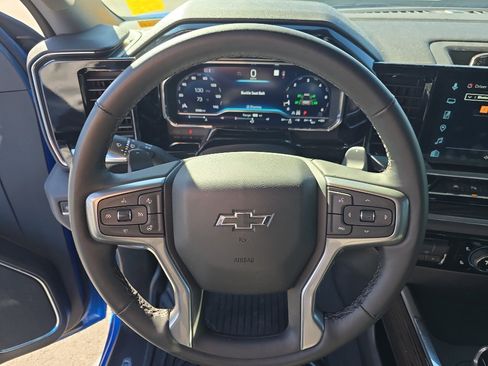 Used 2025 Chevrolet Silverado 1500 LT Trail Boss w/ LT Trail Boss Premium Package image 14