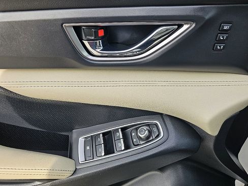 Used 2023 Subaru Ascent Limited w/ Technology Package image 27