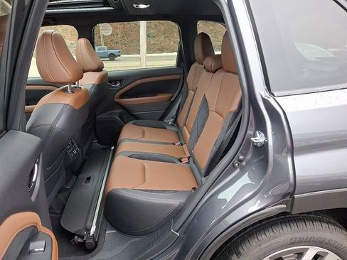 Used 2025 Subaru Forester Touring w/ Touring Package image 10