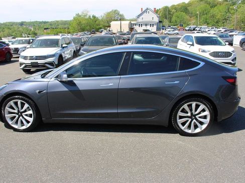 Used 2018 Tesla Model 3 Long Range image 4