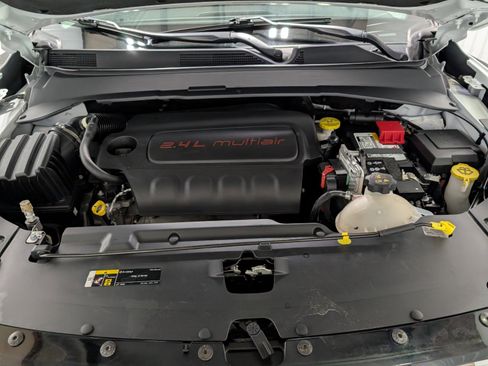 Used 2022 Jeep Compass Limited image 28