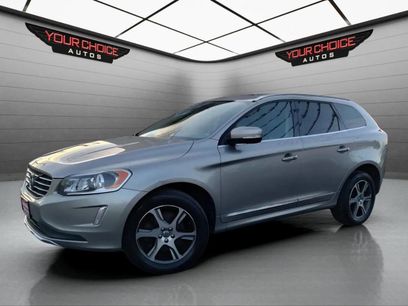 Used 2015 Volvo XC60 T6 w/ Proximity Package