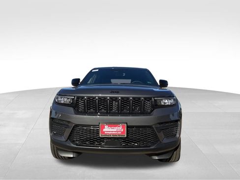 New 2025 Jeep Grand Cherokee image 7