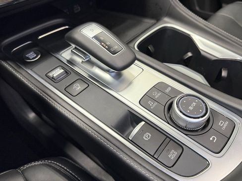 Used 2023 INFINITI QX60 Pure image 18