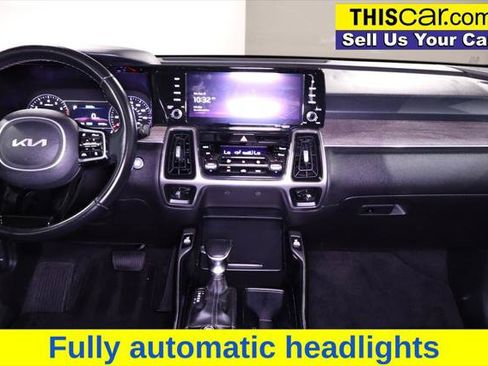 Used 2022 Kia Sorento EX w/ Panoramic Sunroof Package FWD image 22