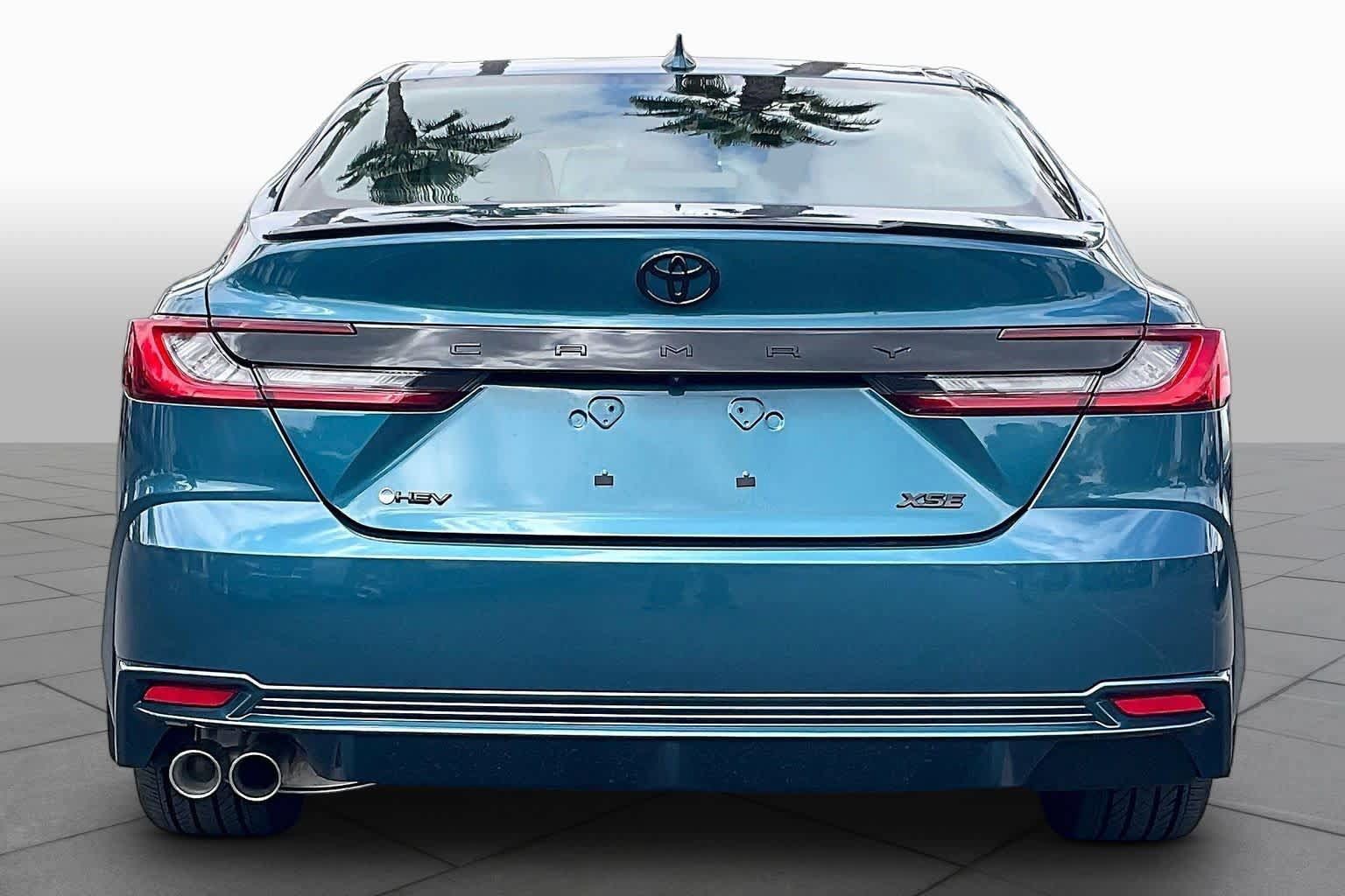 Used 2026 Toyota Camry XSE FWD image 4