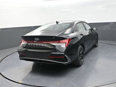 New 2026 Hyundai Elantra SEL Sport w/ Cargo Package image 8