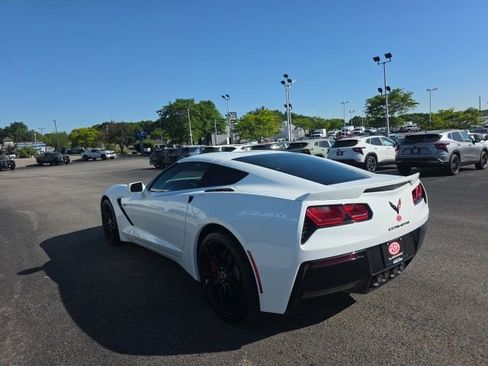 Used 2015 Chevrolet Corvette Stingray Coupe w/ 2LT Preferred Equipment Group RWD image 4