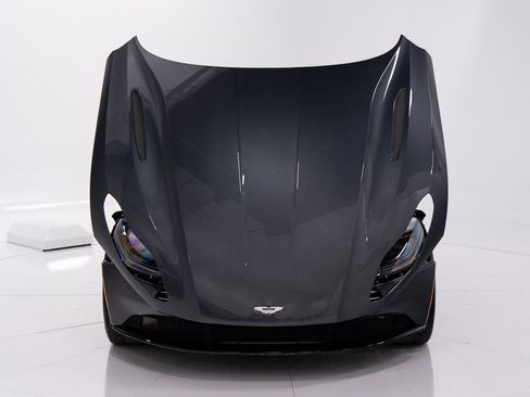 Used 2023 Aston Martin DB11 Volante RWD image 50