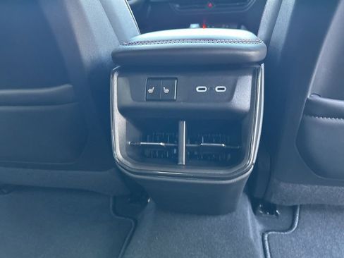 New 2026 Dodge Charger GT w/ Performance Handling Group image 27