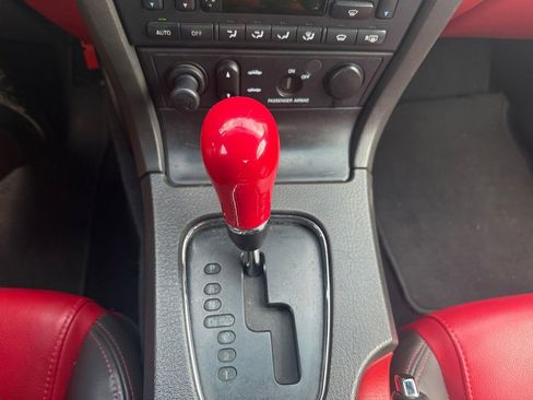 Used 2002 Ford Thunderbird RWD image 27