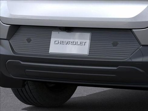 New 2026 Chevrolet Equinox EV LT AWD/4WD image 14