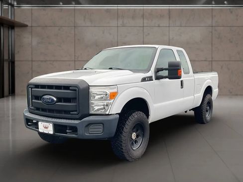 Used 2016 Ford F250 XL w/ Power Equipment Group image 1