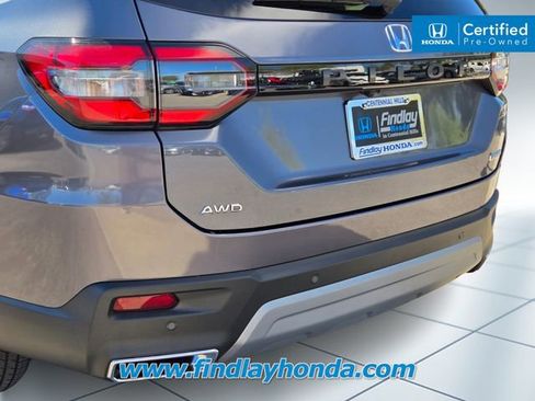 Certified 2025 Honda Pilot Touring image 7