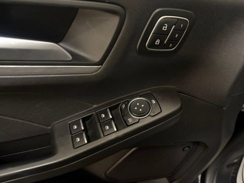 Used 2024 Ford Escape Platinum w/ Premium Technology Package image 23