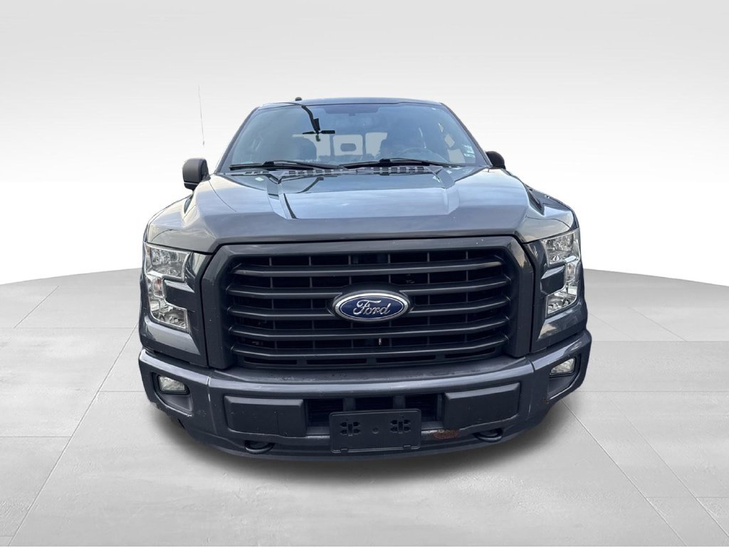 Used 2016 Ford F150 XLT w/ Equipment Group 302A Luxury AWD/4WD image 6