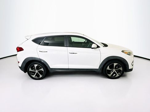Used 2016 Hyundai Tucson Limited FWD image 10