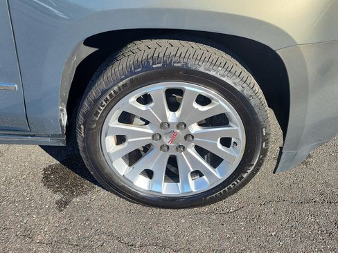 Used 2017 GMC Yukon Denali w/ Open Road Package image 43