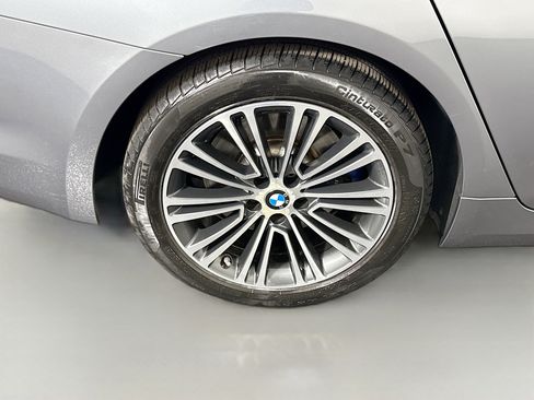 Used 2019 BMW 530e xDrive w/ Executive Package AWD/4WD image 33