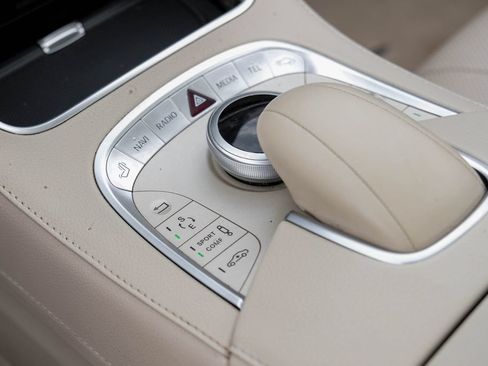 Used 2014 Mercedes-Benz S 550 Sedan image 28