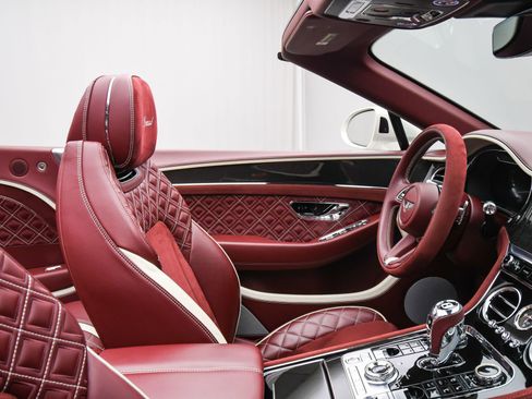 Used 2022 Bentley Continental GT Speed image 50