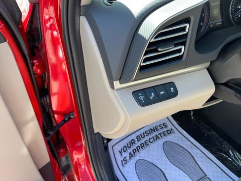 Used 2020 Hyundai Elantra Limited w/ Ultimate Package 03 image 14