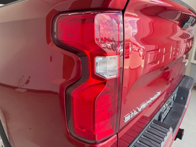 Used 2021 Chevrolet Silverado 1500 Custom RWD image 34