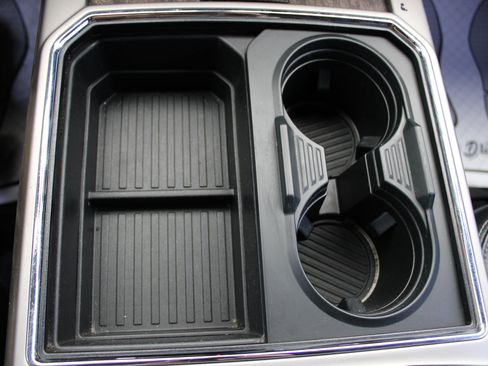 Used 2018 Ford F250 Lariat w/ Lariat Ultimate Package image 25