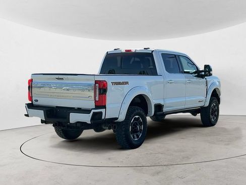 Used 2023 Ford F350 Platinum w/ Tremor Off-Road Package AWD/4WD image 5