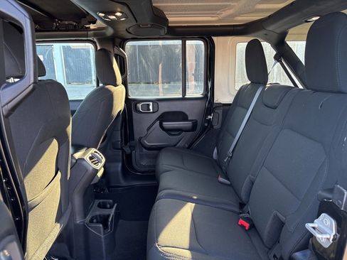 Used 2021 Jeep Wrangler Unlimited Sport image 11