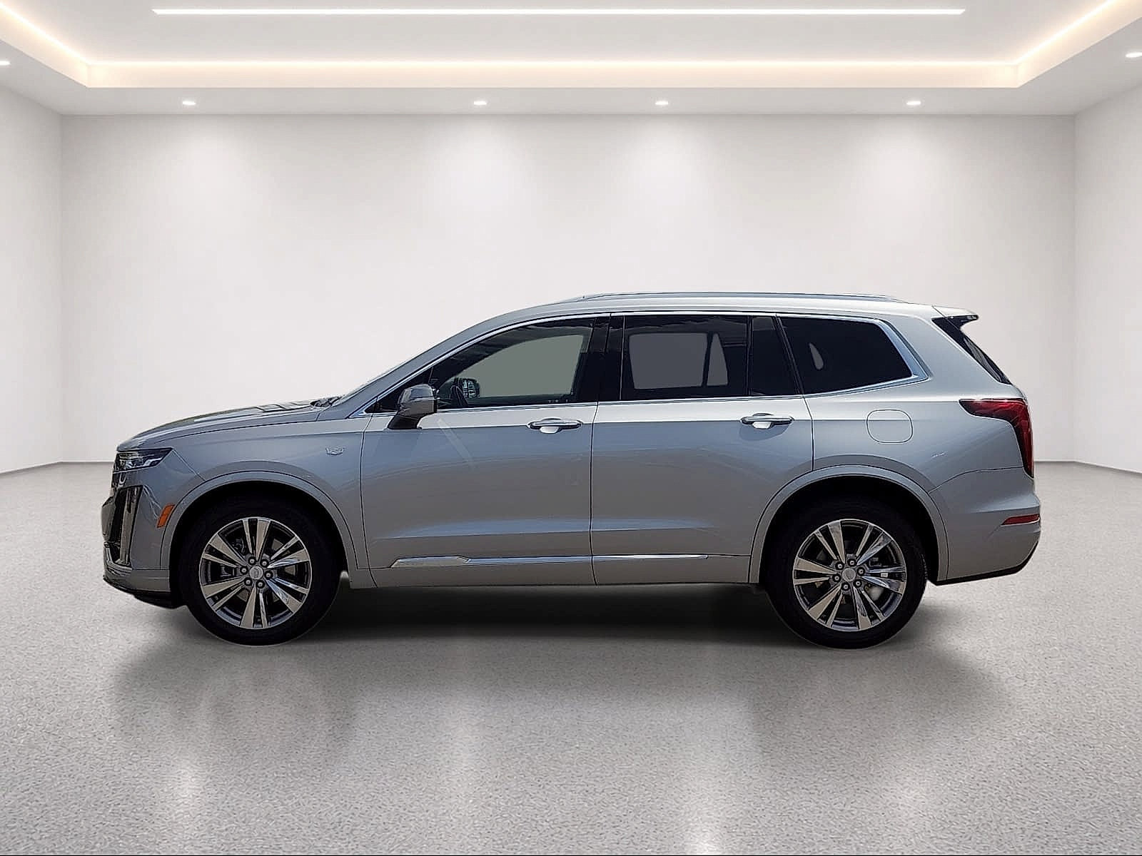 Certified 2025 Cadillac XT6 Premium Luxury AWD/4WD image 3
