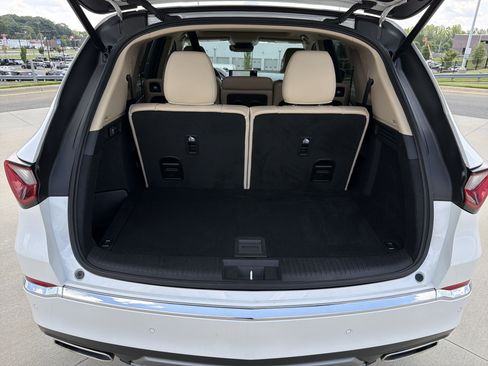Certified 2026 Acura MDX FWD w/ Technology Package image 33
