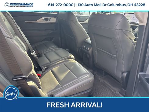 Used 2025 Ford Explorer Active w/ Active Comfort Package image 15