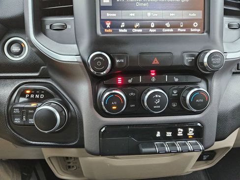 Used 2020 RAM 1500 Big Horn image 17