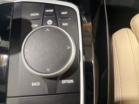 Certified 2024 BMW X3 xDrive30i w/ Premium Package image 40